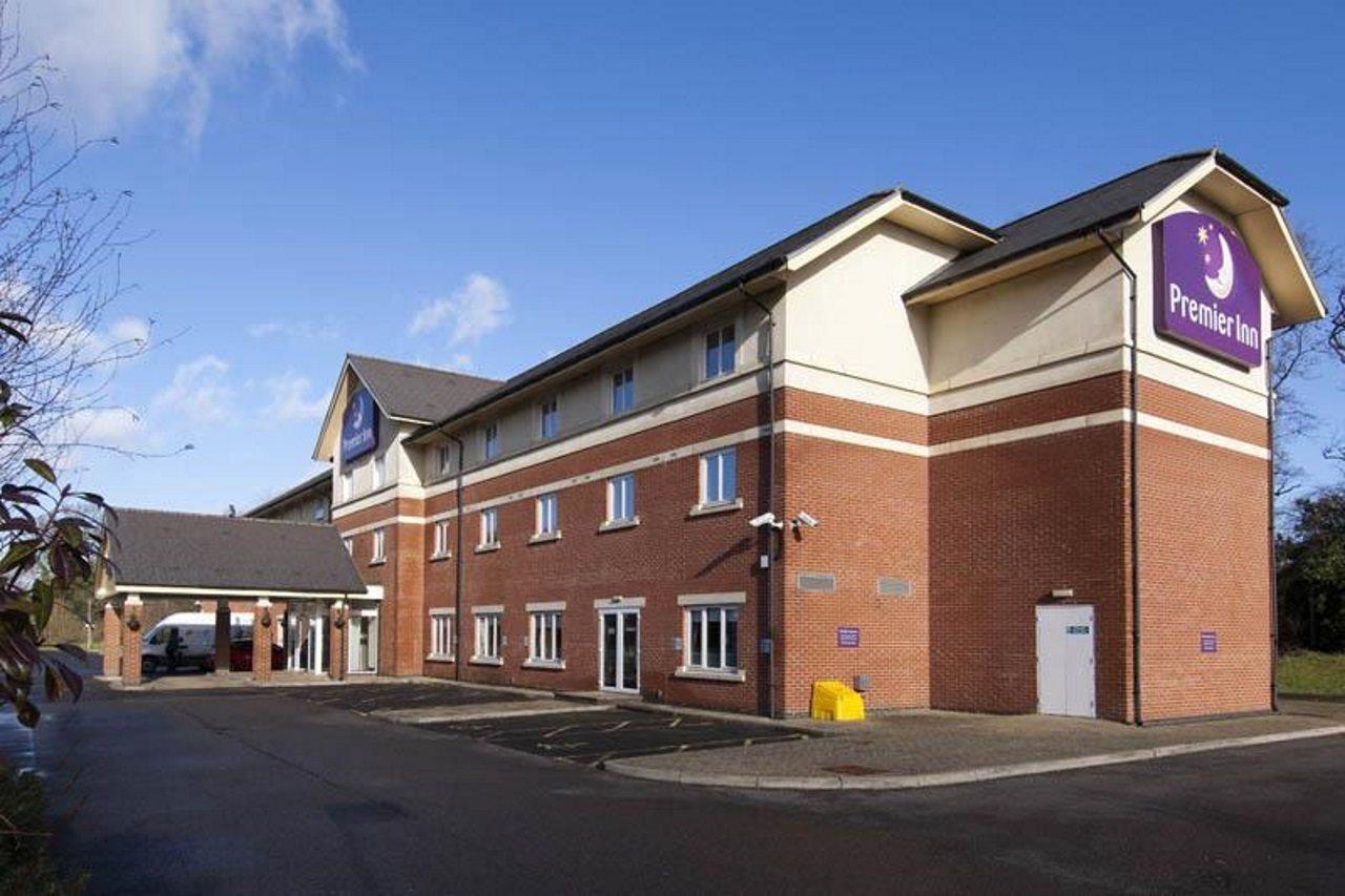 Premier Inn Gatwick Crawley Town West Kültér fotó