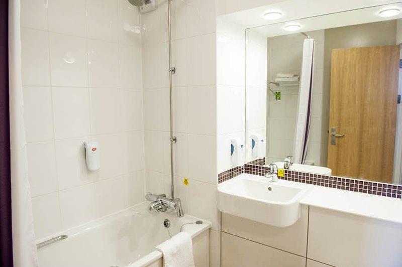 Premier Inn Gatwick Crawley Town West Kültér fotó